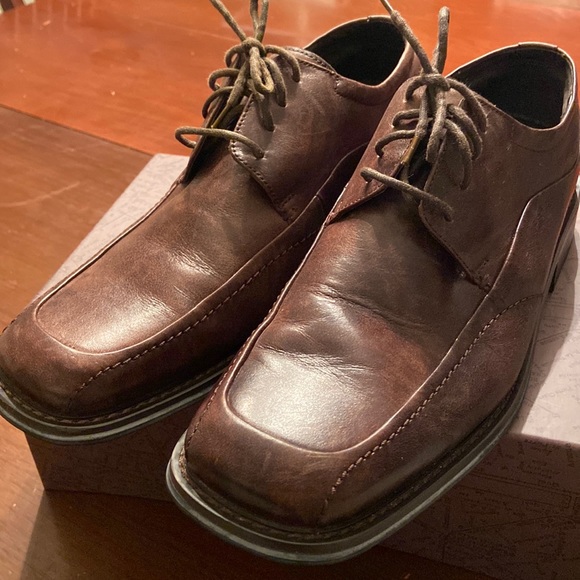 Men’s Florsheim Leather Oxford - Picture 3 of 5